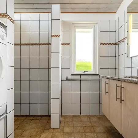 2 Bedroom Gorgeous In