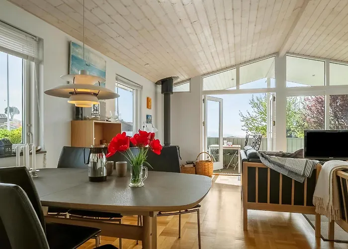 Σπίτι διακοπών 2 Bedroom Gorgeous In