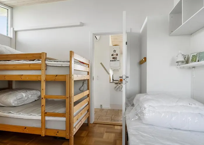 Ferienhaus 2 Bedroom Gorgeous In Hejls