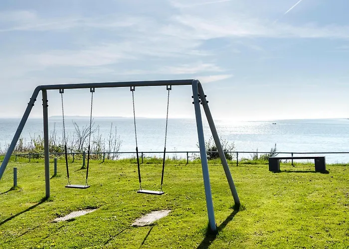 2 Bedroom Gorgeous In Ferienhaus